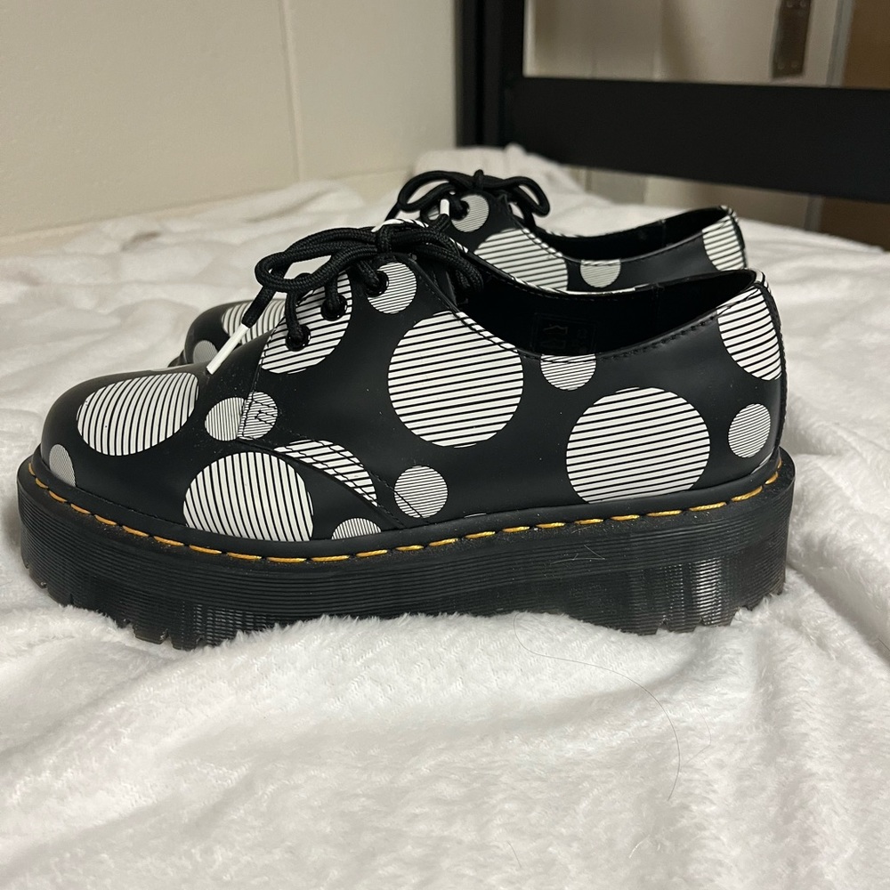 BRAND NEW WORN ONCE POLKA DOT DR MARTENS